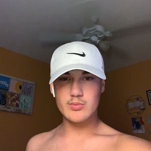 Meet your Posher, Collin